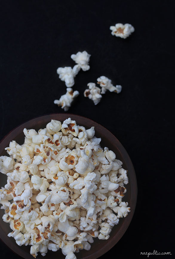 Garlic and Rosemary Popcorn