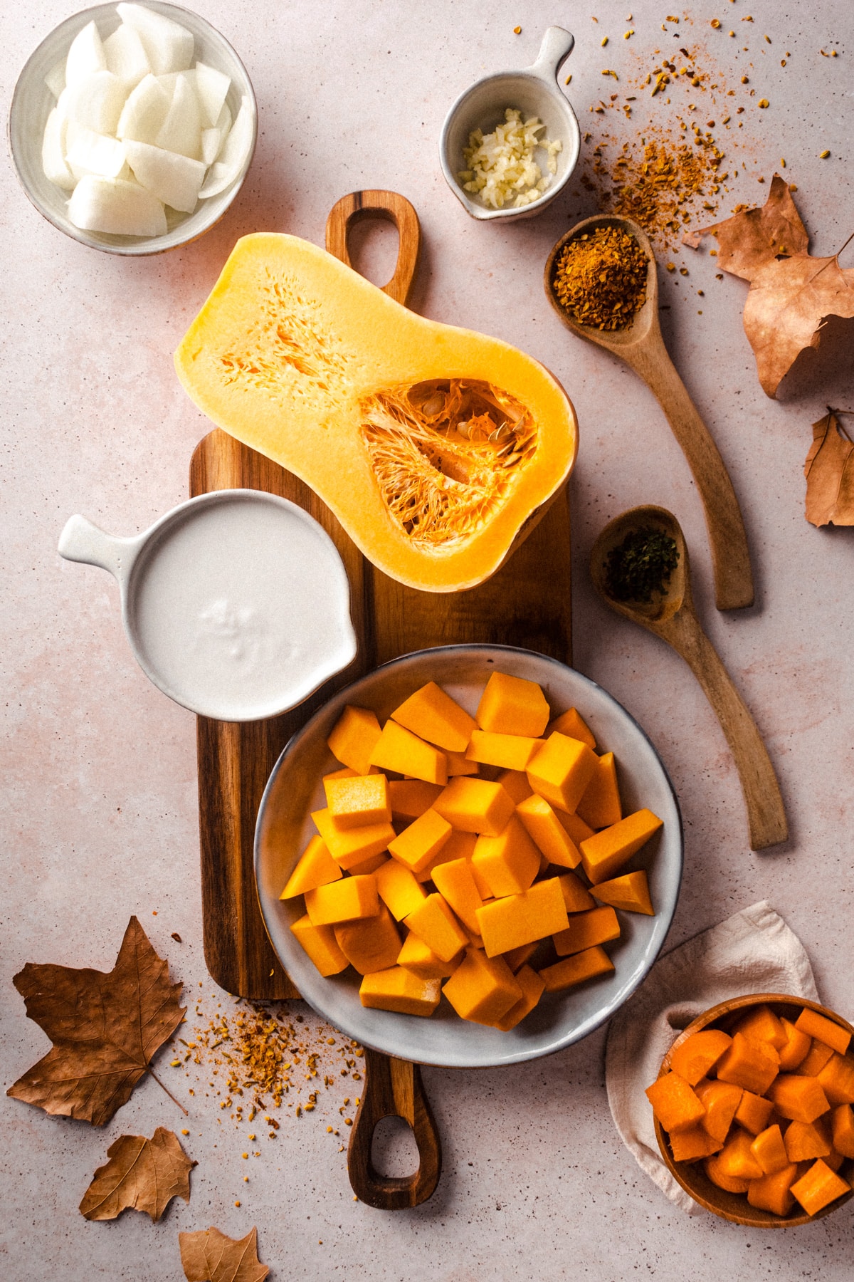 Ingredients for butternut squash soup with coconut milk.
