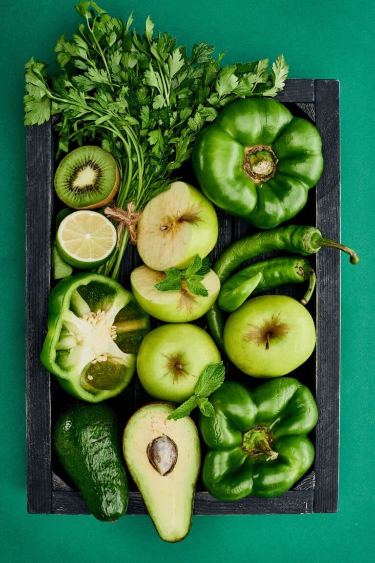 112 Fruits That Are Green (Naturally Green Fruits)