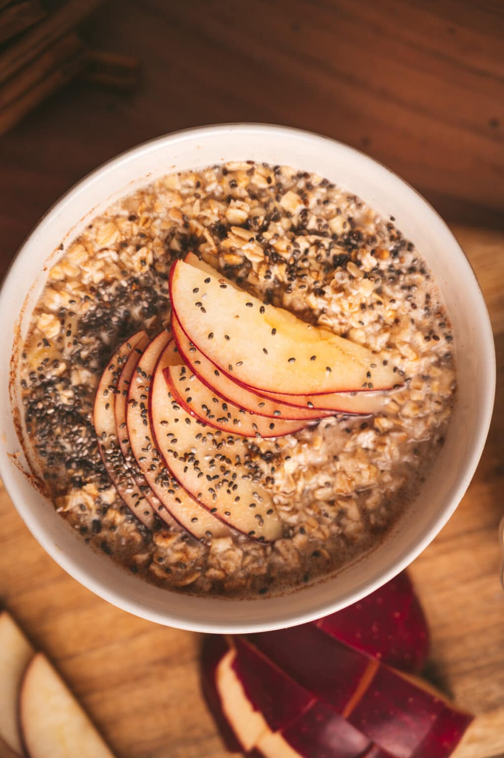 Easy Apple Cinnamon Oatmeal Recipe (Healthy & Vegan) Raepublic
