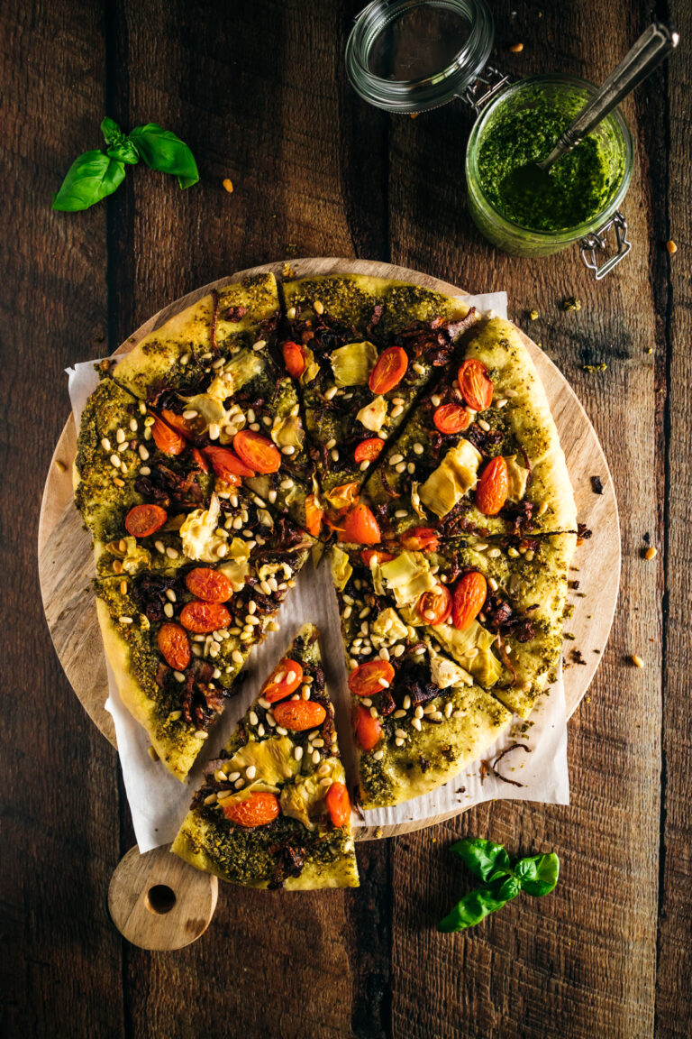 Easy Pesto Pizza Recipe With Fresh Tomatoes (Vegan)