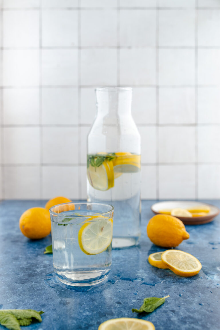 Lemon Water (Easy 5-Minute Recipe) - Raepublic