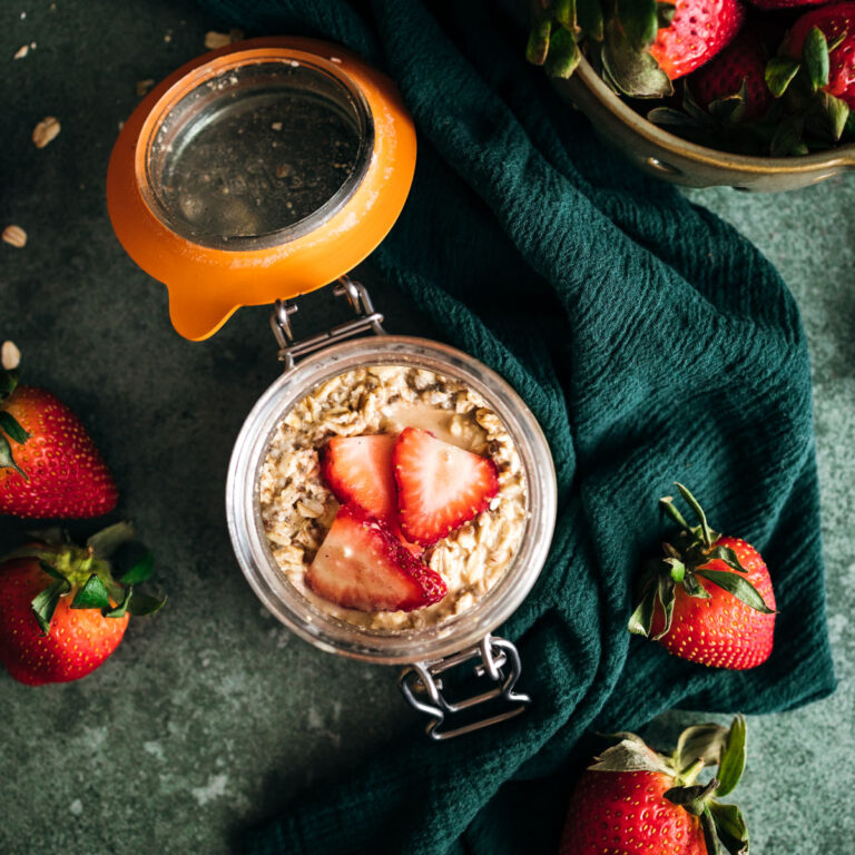 Overnight Oats With Water (Easy No Milk Recipe)