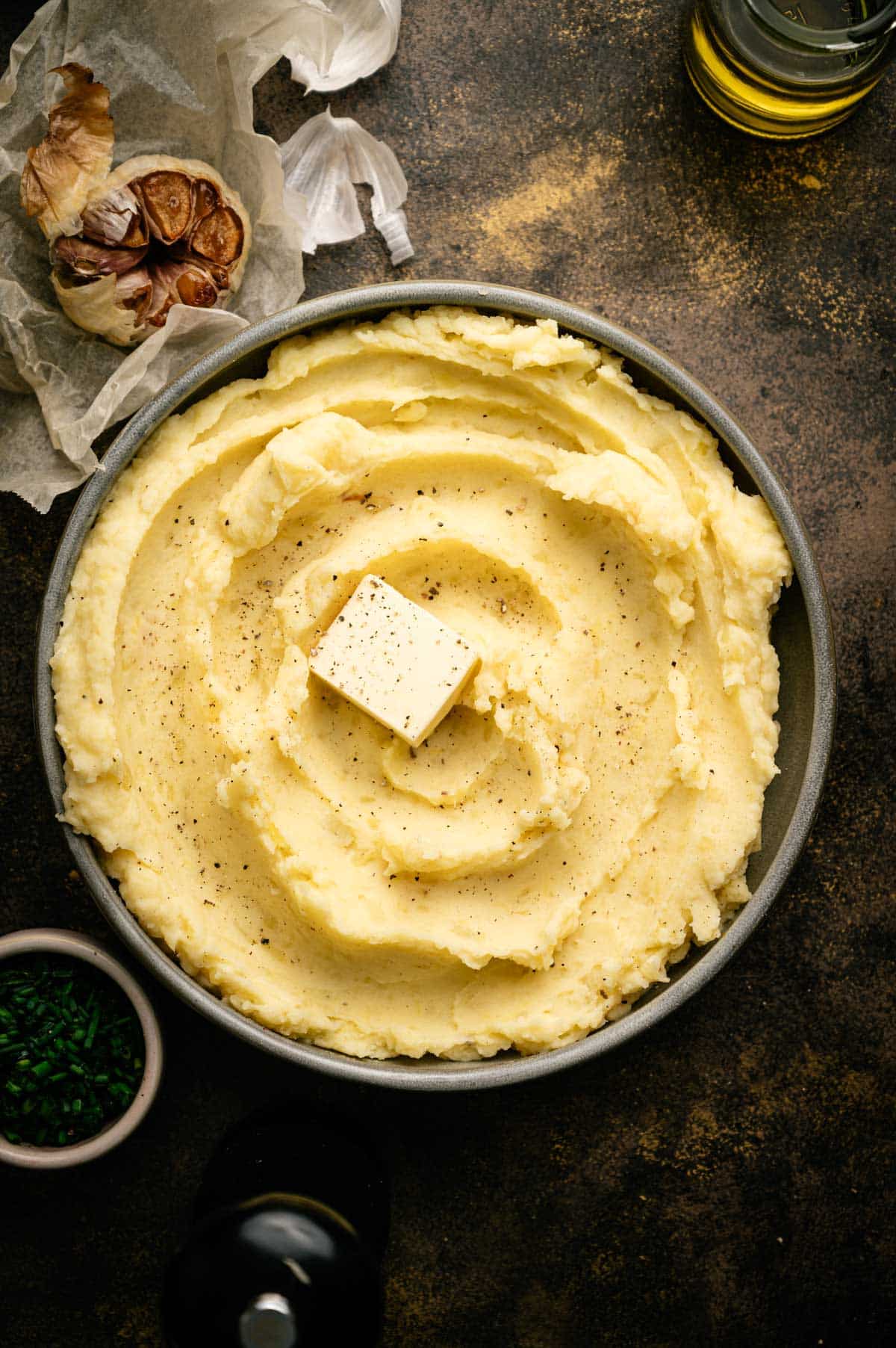 Ingredients for mashed potatoes made with almond milk.